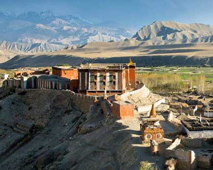 Upper Mustang Trekking